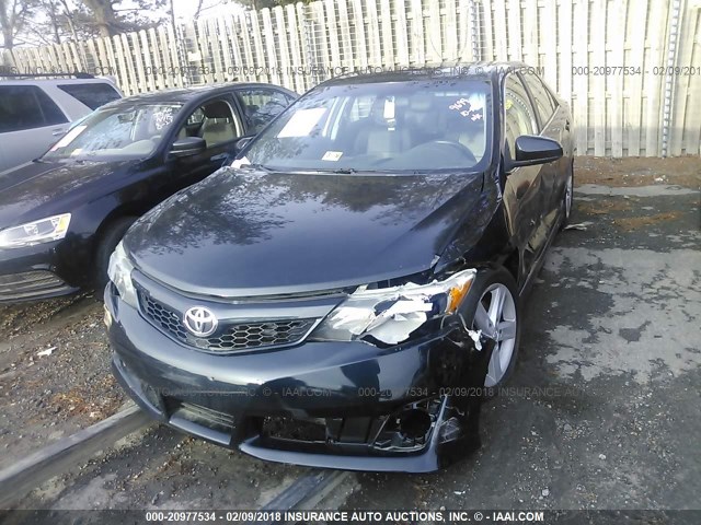 4T1BF1FK3CU091974 - 2012 TOYOTA CAMRY SE/LE/XLE BLACK photo 2