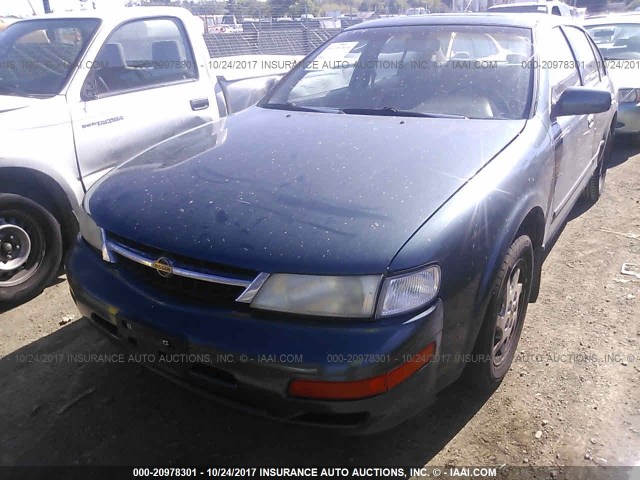 JN1CA21D8VT838180 - 1997 NISSAN MAXIMA GLE/GXE/SE GREEN photo 2