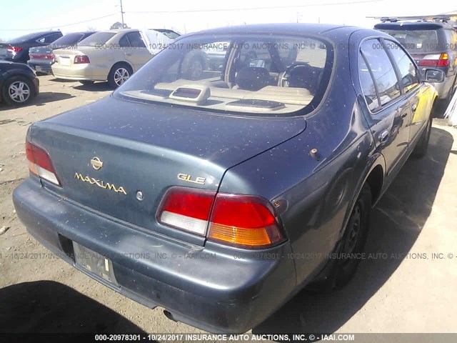 JN1CA21D8VT838180 - 1997 NISSAN MAXIMA GLE/GXE/SE GREEN photo 4