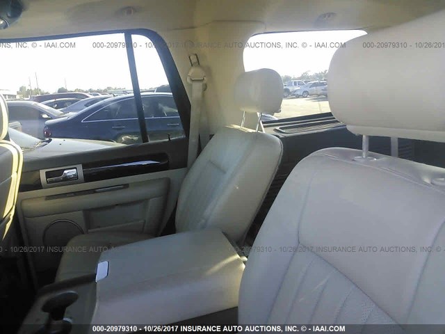 5LMFU27R54LJ06455 - 2004 LINCOLN NAVIGATOR Braun Foto 8