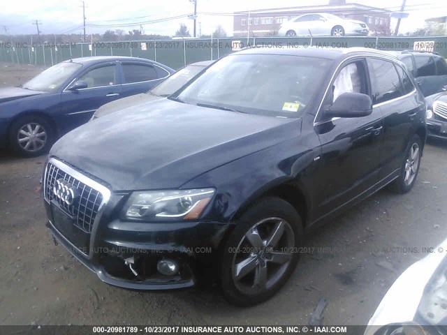 WA1DKAFP0BA016549 - 2011 AUDI Q5 PREMIUM PLUS BLACK photo 2