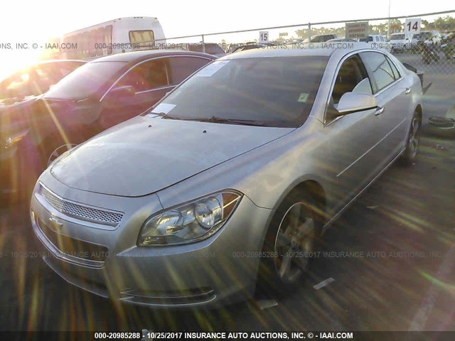 1G1ZC5EU7CF109783 - 2012 CHEVROLET MALIBU 1LT 银色 照片 2