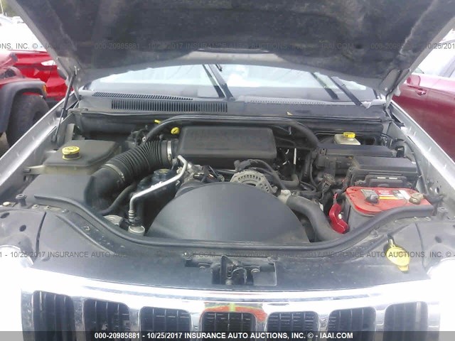 1J4HR48N85C502755 - 2005 JEEP GRAND CHEROKEE LAREDO/COLUMBIA/FREEDOM 银色 照片 10