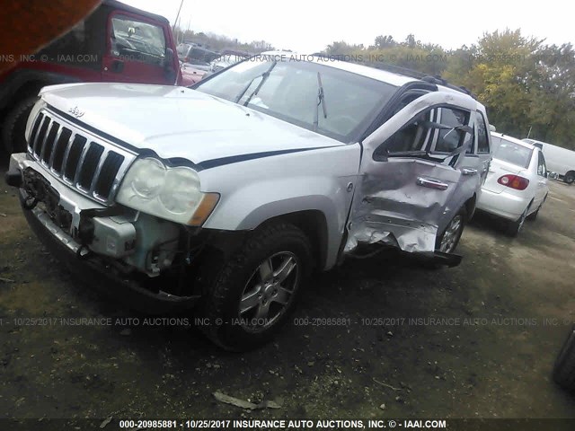 1J4HR48N85C502755 - 2005 JEEP GRAND CHEROKEE LAREDO/COLUMBIA/FREEDOM 银色 照片 2