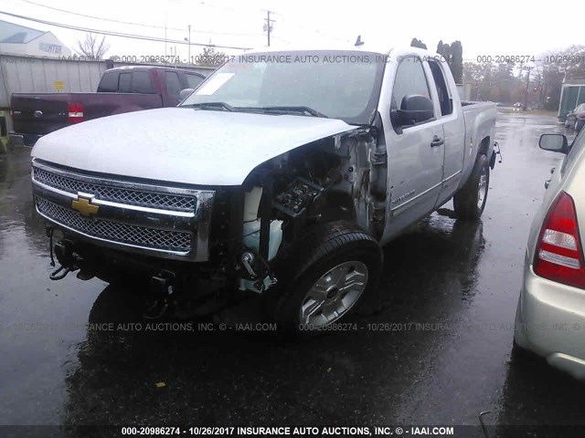 1GCRKSE77CZ309189 - 2012 CHEVROLET SILVERADO K1500 LT SILVER photo 6