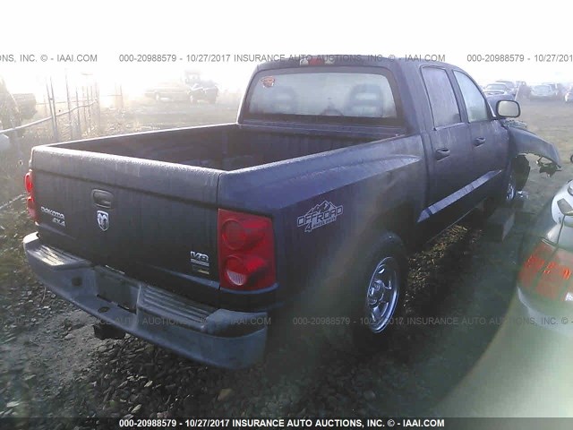 1D3HW28PX7S173514 - 2007 DODGE DAKOTA QUAD/ST BLUE photo 4