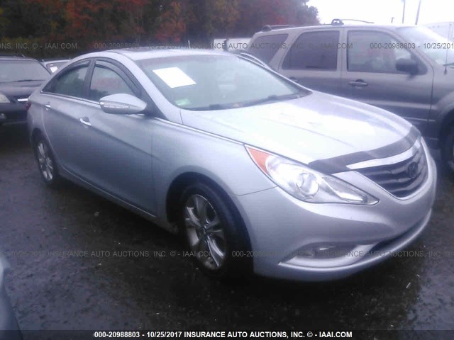 5NPEC4AC2BH177006 - 2011 HYUNDAI SONATA SE/LIMITED SILVER photo 1