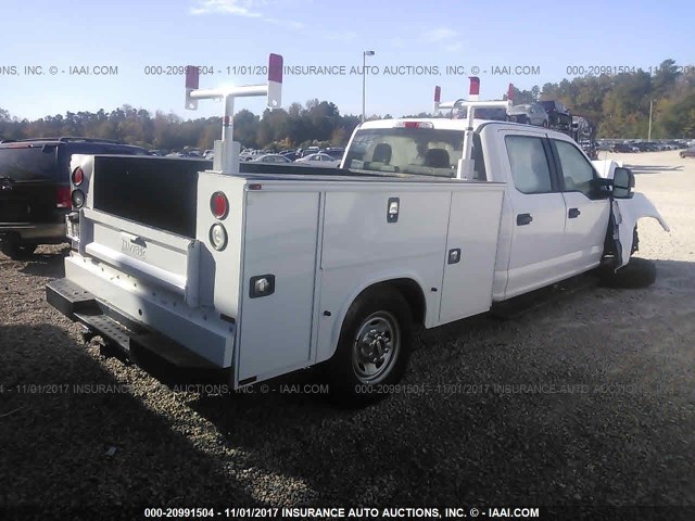 1FT7W2A69HEB21006 - 2017 FORD F250 CREWCAB  WHITE photo 4