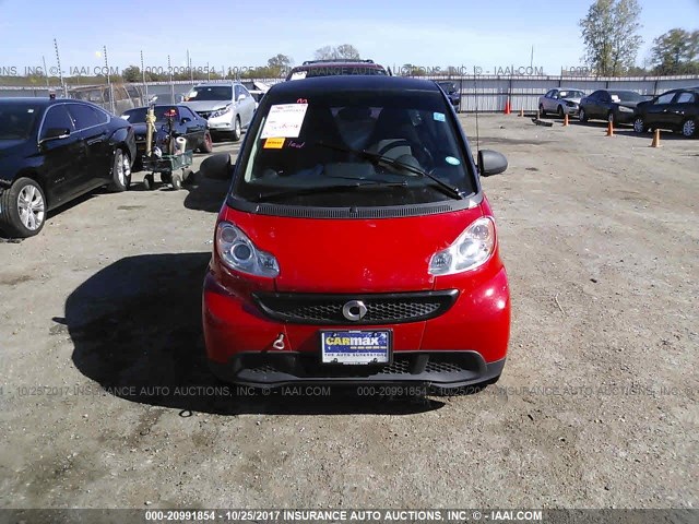 WMEEJ3BA5DK599113 - 2013 SMART FORTWO PURE/PASSION RED photo 6