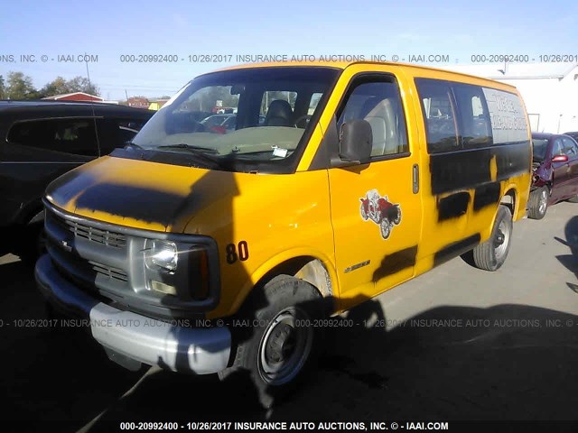 1GCGG25WX11170669 - 2001 CHEVROLET EXPRESS G2500  YELLOW photo 2