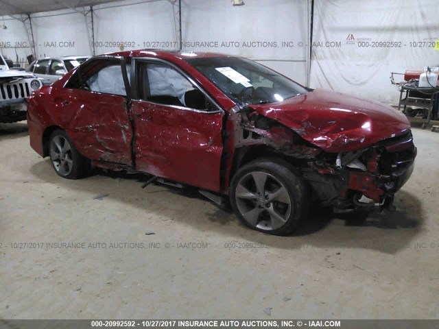 4T1BF1FK2CU616488 - 2012 TOYOTA CAMRY SE/LE/XLE RED photo 1