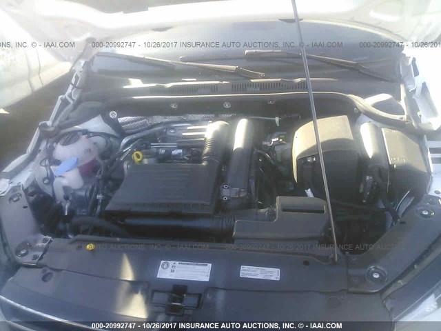 3VW2B7AJ3HM386809 - 2017 VOLKSWAGEN JETTA S 白色 照片 10