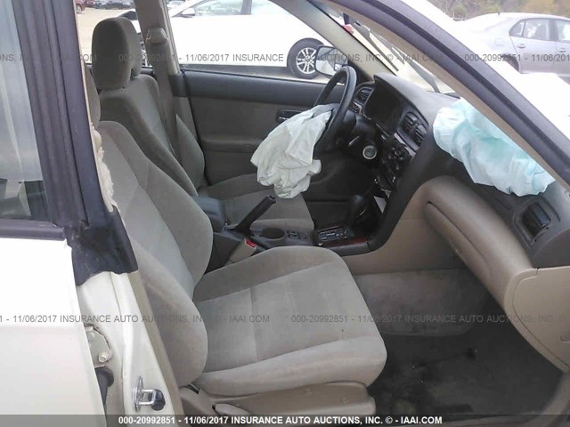 4S3BH675747636708 - 2004 SUBARU LEGACY OUTBACK AWP 白色 照片 5