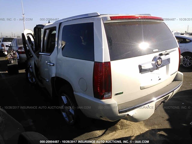 1GYUCCEF4AR205402 - 2010 CADILLAC ESCALADE PREMIUM WHITE photo 3