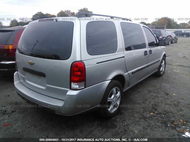 1GNDV23178D174985 - 2008 CHEVROLET UPLANDER LS SILVER photo 4