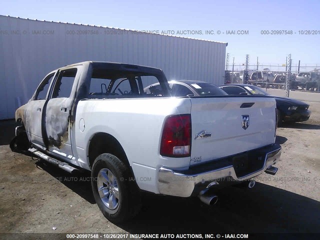 1C6RR6LT6GS101989 - 2016 RAM 1500 SLT WHITE photo 3