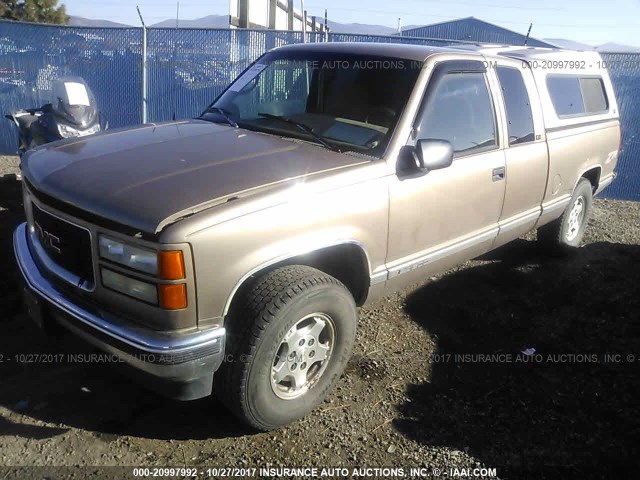 2GTEK19R2T1558139 - 1996 GMC SIERRA K1500 GOLD photo 2