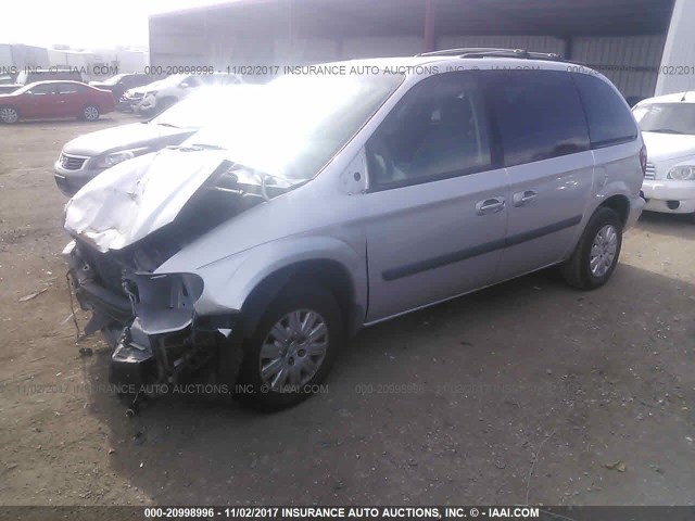 1A4GP45R56B630936 - 2006 CHRYSLER TOWN & COUNTRY  SILVER photo 2