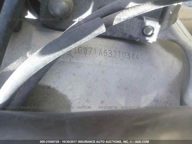 JS1GW71A632103441 - 2003 SUZUKI GSX1300 R SILVER photo 10