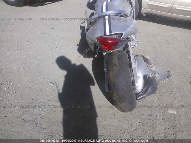 JS1GW71A632103441 - 2003 SUZUKI GSX1300 R SILVER photo 6