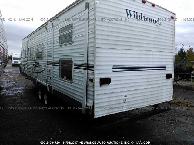 4X4TWDF2X6J047402 - 2006 FOREST RIVER WILDCAT  白色 照片 3