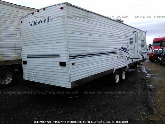 4X4TWDF2X6J047402 - 2006 FOREST RIVER WILDCAT  白色 照片 4