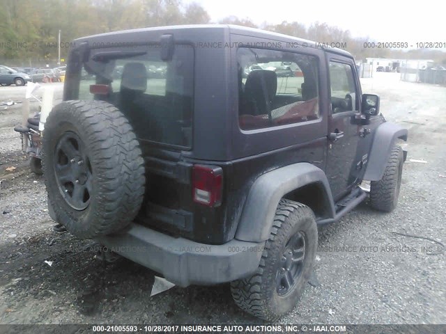 1C4AJWAG2DL644667 - 2013 JEEP WRANGLER SPORT 黑色 照片 4