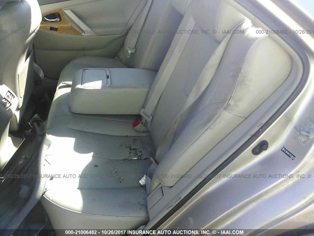 4T1BK46K17U528485 - 2007 TOYOTA CAMRY NEW GENERAT LE/XLE/SE Champagne photo 8