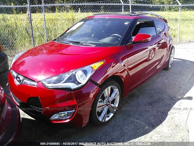 KMHTC6AD5GU297645 - 2016 HYUNDAI VELOSTER RED photo 2