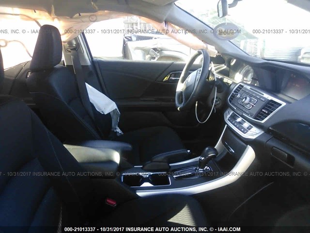 1HGCR2F55FA201303 - 2015 HONDA ACCORD SPORT 栗色 照片 5