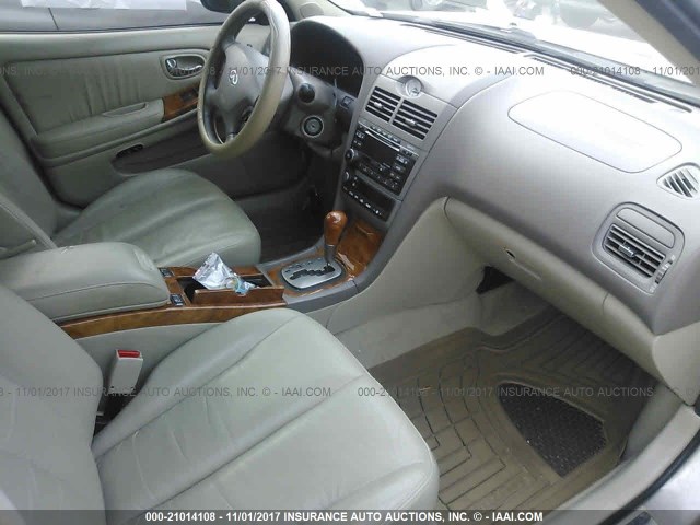 JNKDA31AX4T201981 - 2004 INFINITI I35 TAN photo 5