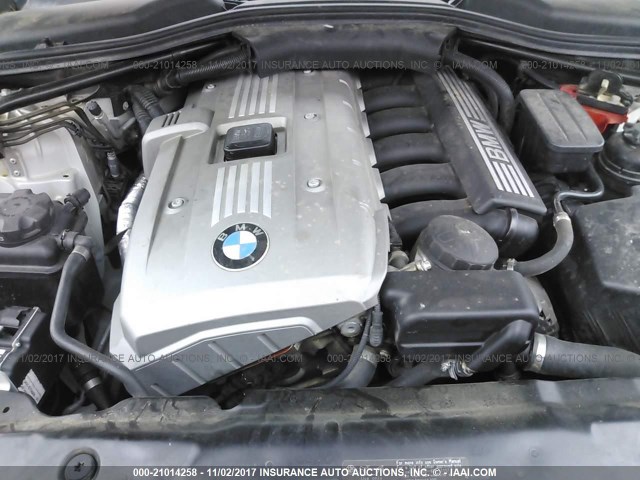 WBANF735X6CG69310 - 2006 BMW 530 XI SILVER photo 10