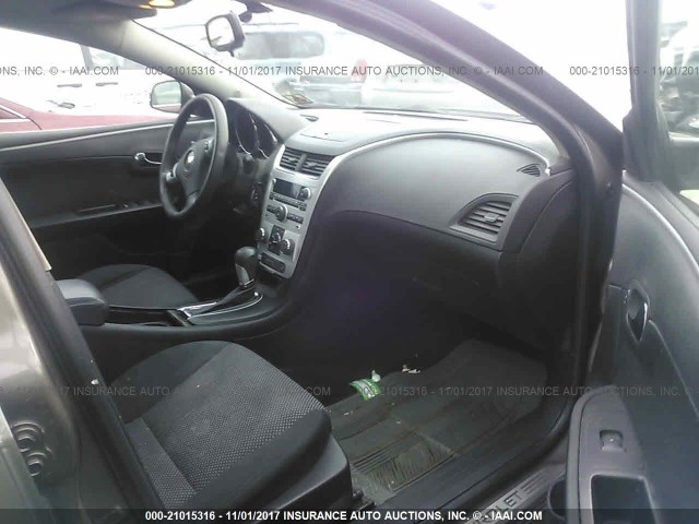 1G1ZC5E0XCF123058 - 2012 CHEVROLET MALIBU 1LT 棕色 照片 5