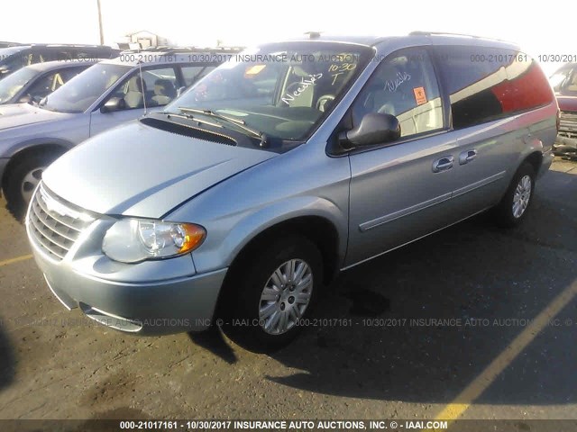 2C4GP44R95R591906 - 2005 CHRYSLER TOWN & COUNTRY LX Light Blue photo 2