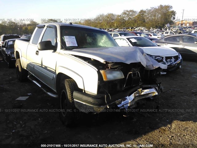 2GCEK19T841265827 - 2004 CHEVROLET SILVERADO K1500 SILVER photo 1