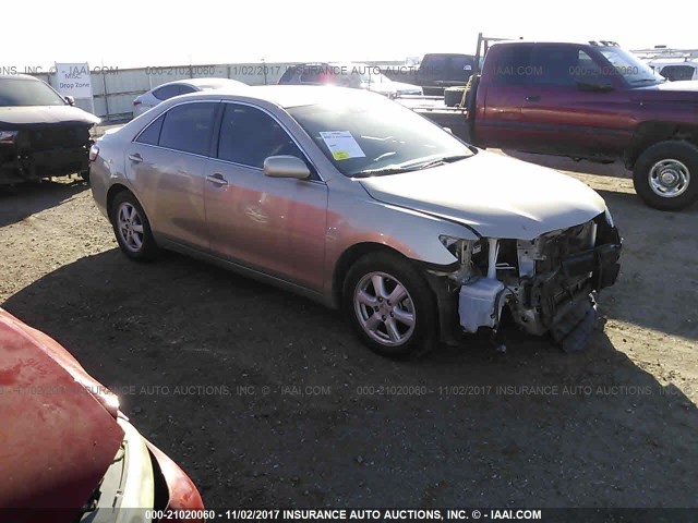 4T1BE46K57U549993 - 2007 TOYOTA CAMRY CE/LE/XLE/SE GOLD photo 1