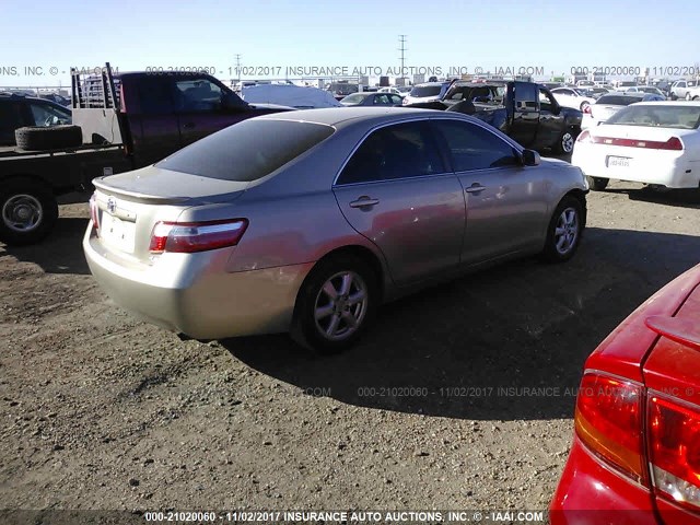 4T1BE46K57U549993 - 2007 TOYOTA CAMRY CE/LE/XLE/SE GOLD photo 4