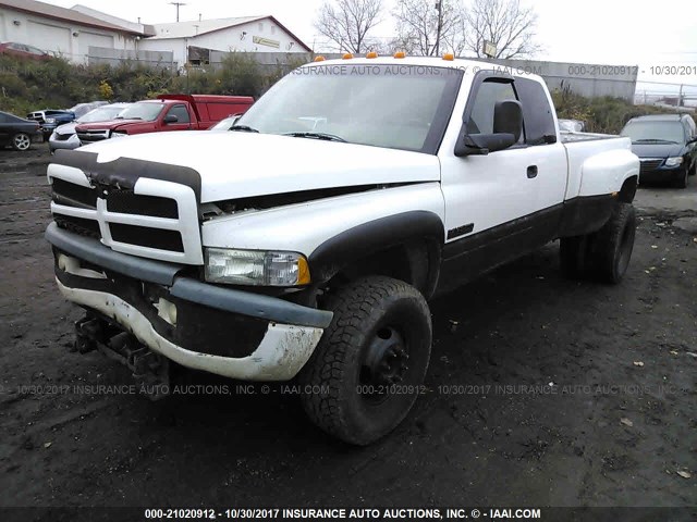3B7MF33D9VM595709 - 1997 DODGE RAM 3500 WHITE photo 2