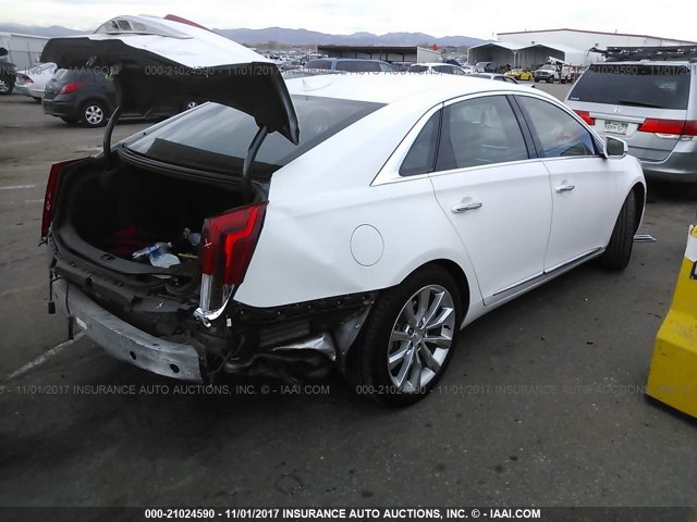 2G61N5S31G9181770 - 2016 CADILLAC XTS LUXURY COLLECTION WHITE photo 4