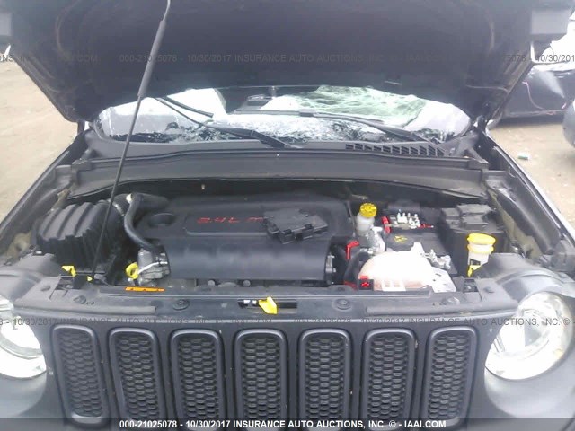 ZACCJBCT7GPC97414 - 2016 JEEP RENEGADE TRAILHAWK BLACK photo 10