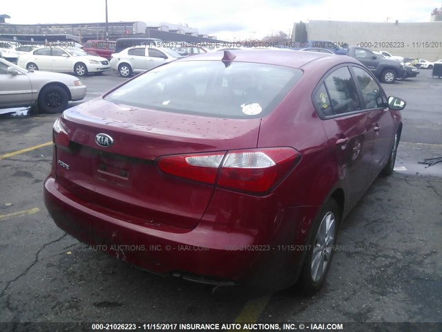 KNAFX4A63F5256593 - 2015 KIA FORTE LX RED photo 4