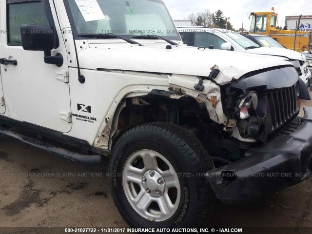 1J4GA39199L767327 - 2009 JEEP WRANGLER UNLIMITE X WHITE photo 6