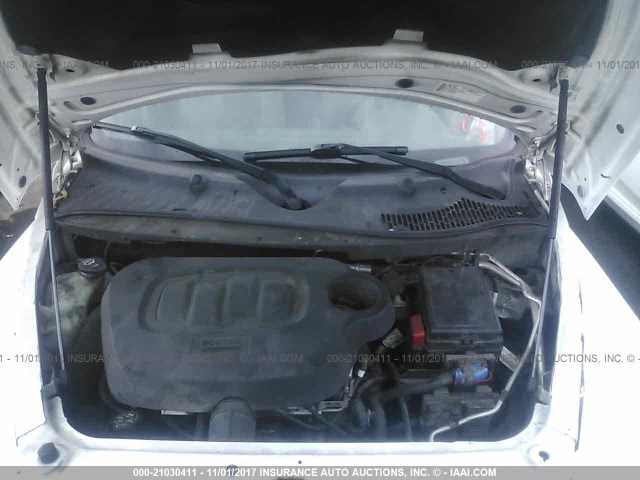 3GNCA13B39S632355 - 2009 CHEVROLET HHR LS თეთრი ფოტო 10