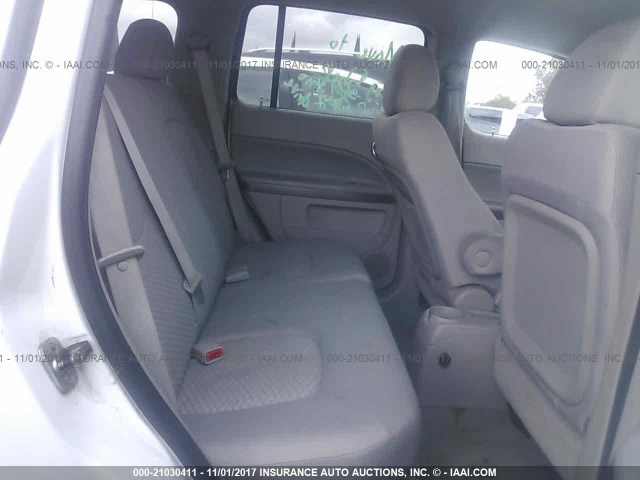 3GNCA13B39S632355 - 2009 CHEVROLET HHR LS თეთრი ფოტო 8