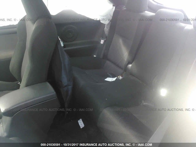 JTKJF5C72B3007535 - 2011 TOYOTA SCION TC 白色 照片 8