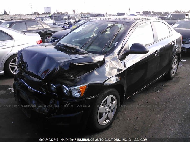 1G1JA5SHXG4164188 - 2016 CHEVROLET SONIC LS შავი ფოტო 2