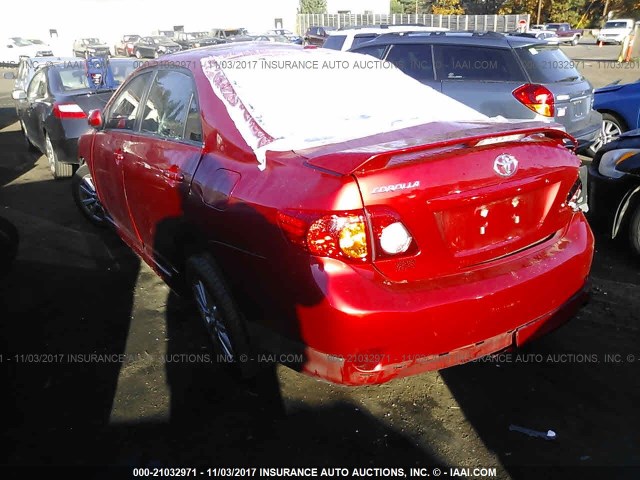 2T1BU4EE9AC471208 - 2010 TOYOTA COROLLA S/LE/XLE RED photo 3