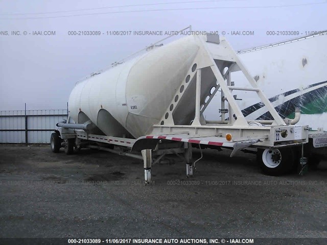 3R9AA1241FR075009 - 2015 BULK MFG BULK TRAILER  WHITE photo 1