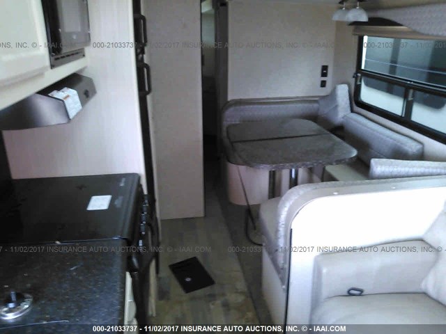 54CTM3122J4022353 - 2018 WINNEBAGO MINNIE Unknown photo 8