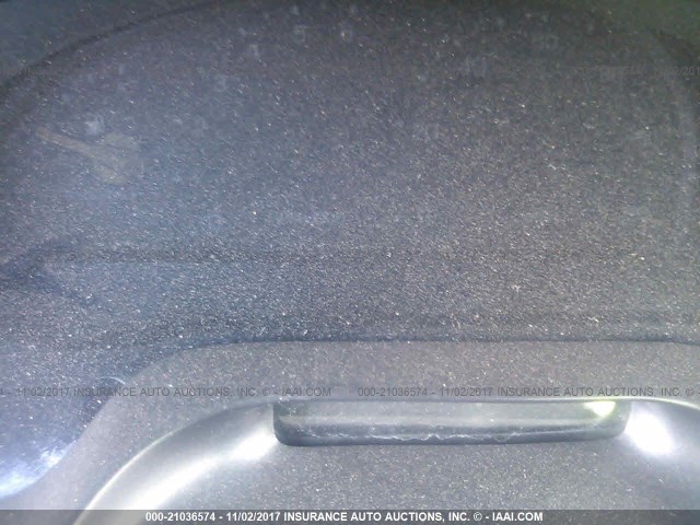 1LNHM97V1YY792617 - 2000 LINCOLN CONTINENTAL  灰色 照片 7